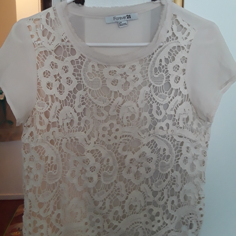 2 forever 21 tops